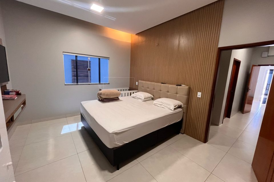 WhatsApp Image 2025-05-09 at 14.49.03