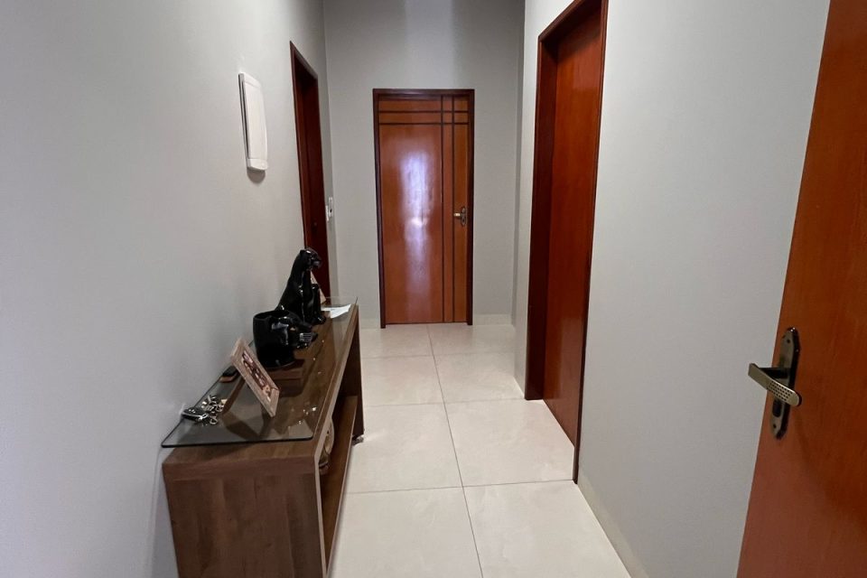 WhatsApp Image 2025-05-09 at 14.55.02 (1)