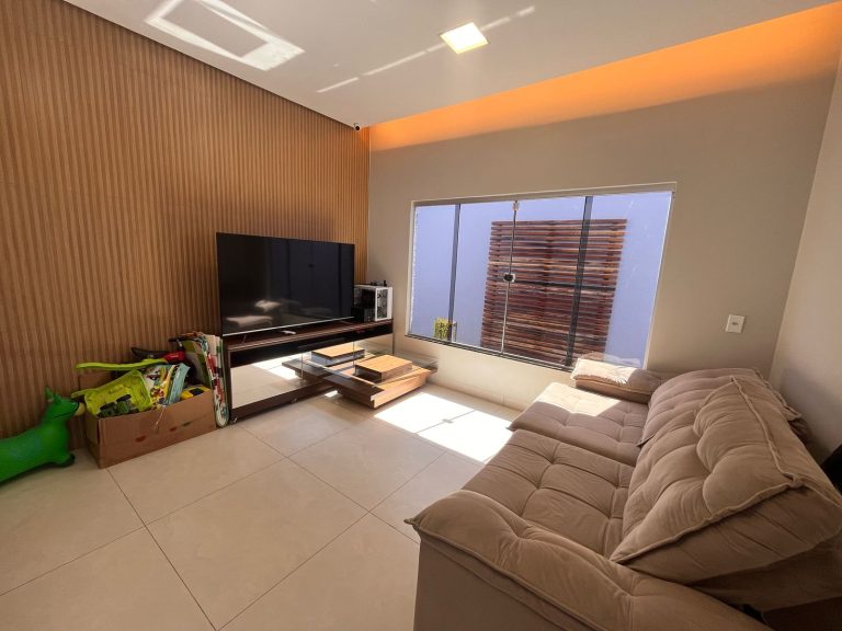 Casa a Venda- Bairro Manoel Novo