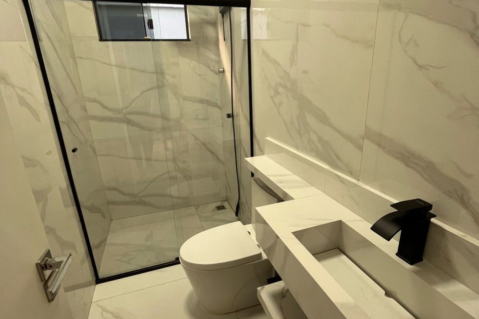 WhatsApp Image 2025-05-10 at 19.49.36