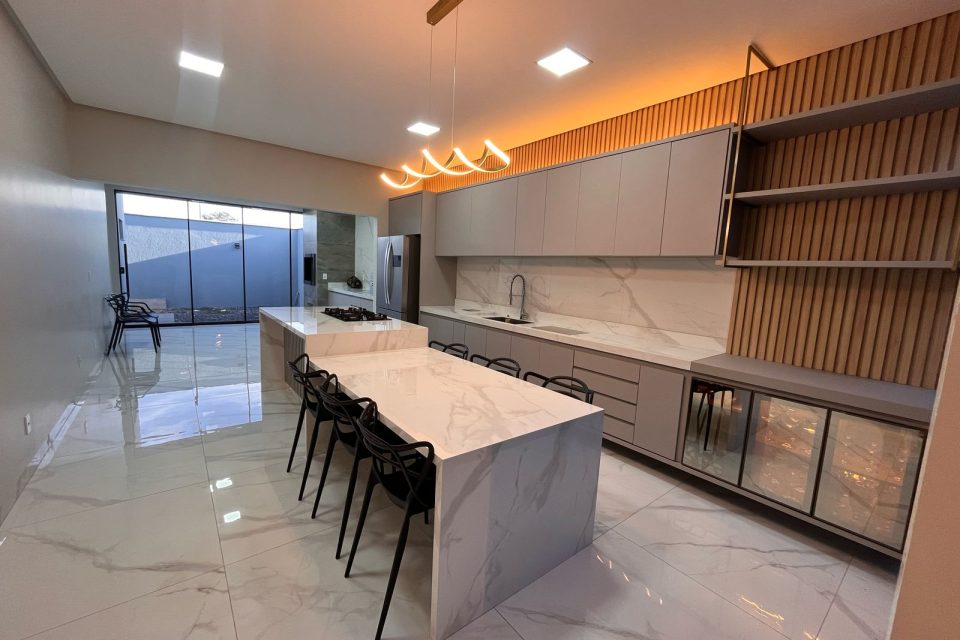 WhatsApp Image 2025-05-10 at 19.49.40