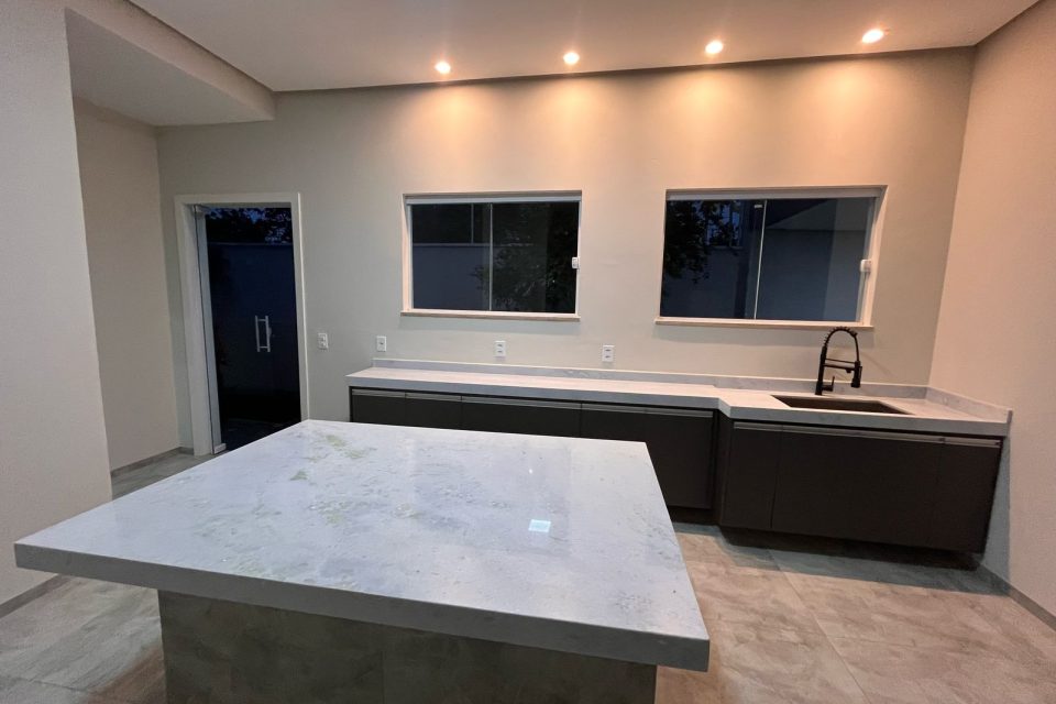 WhatsApp Image 2025-05-11 at 21.05.39