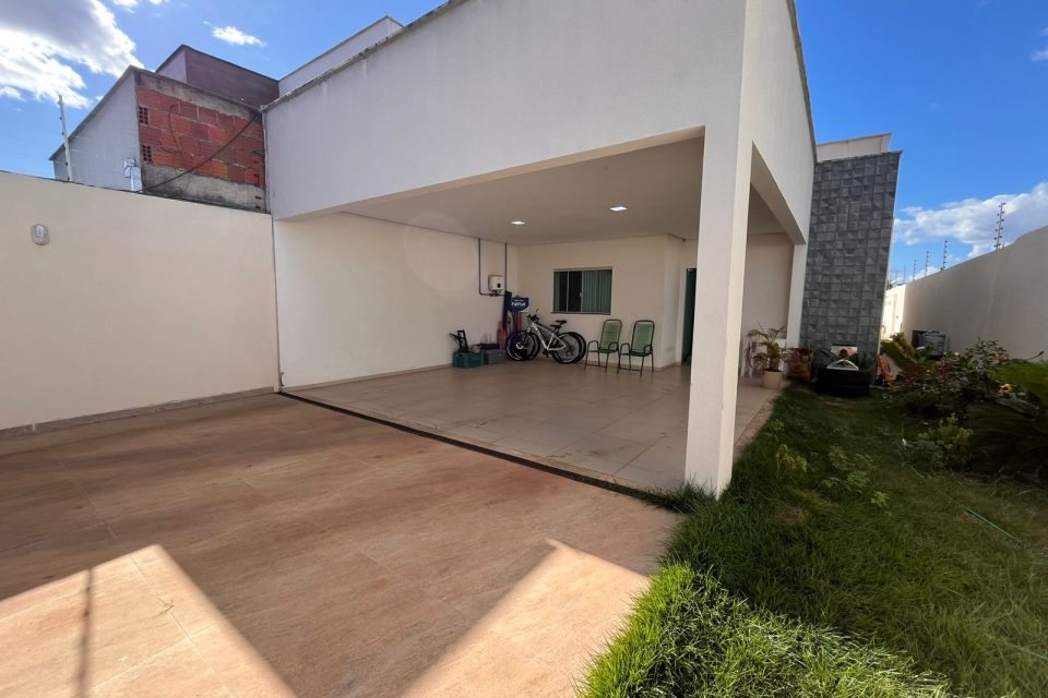 WhatsApp Image 2025-06-24 at 12.34.28 (2)