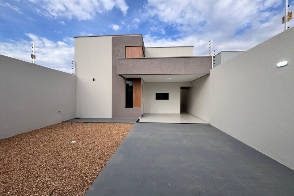 WhatsApp Image 2025-08-13 at 16.53.16