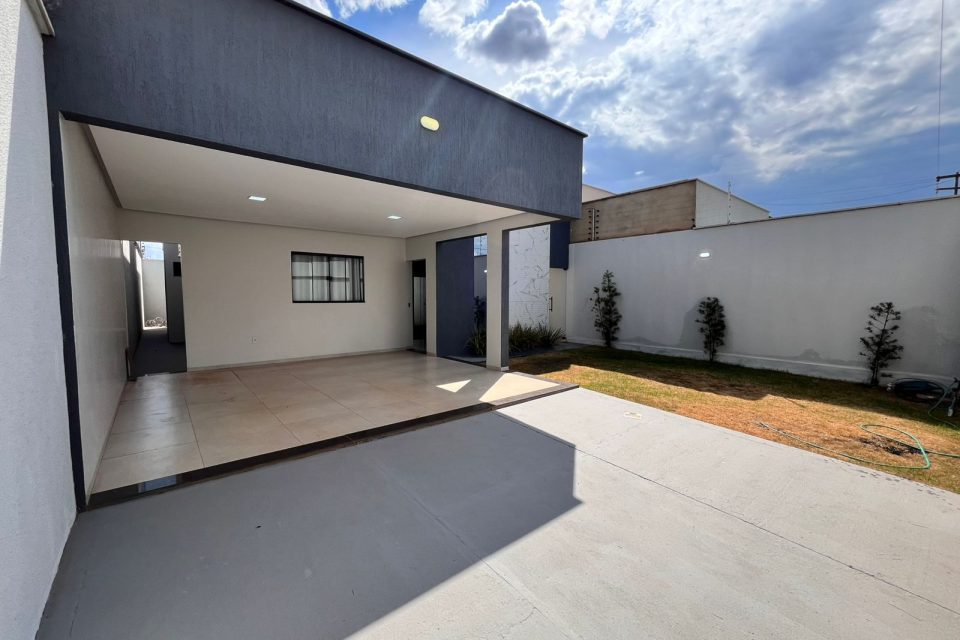 WhatsApp Image 2025-08-13 at 17.27.28 (1)