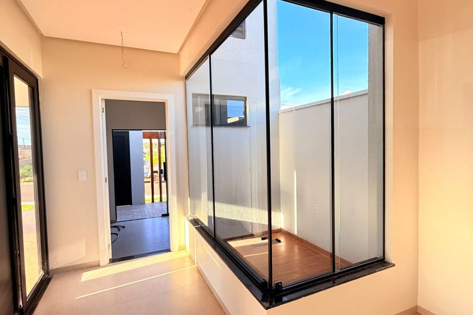 WhatsApp Image 2026-04-20 at 09.26.44 (1)