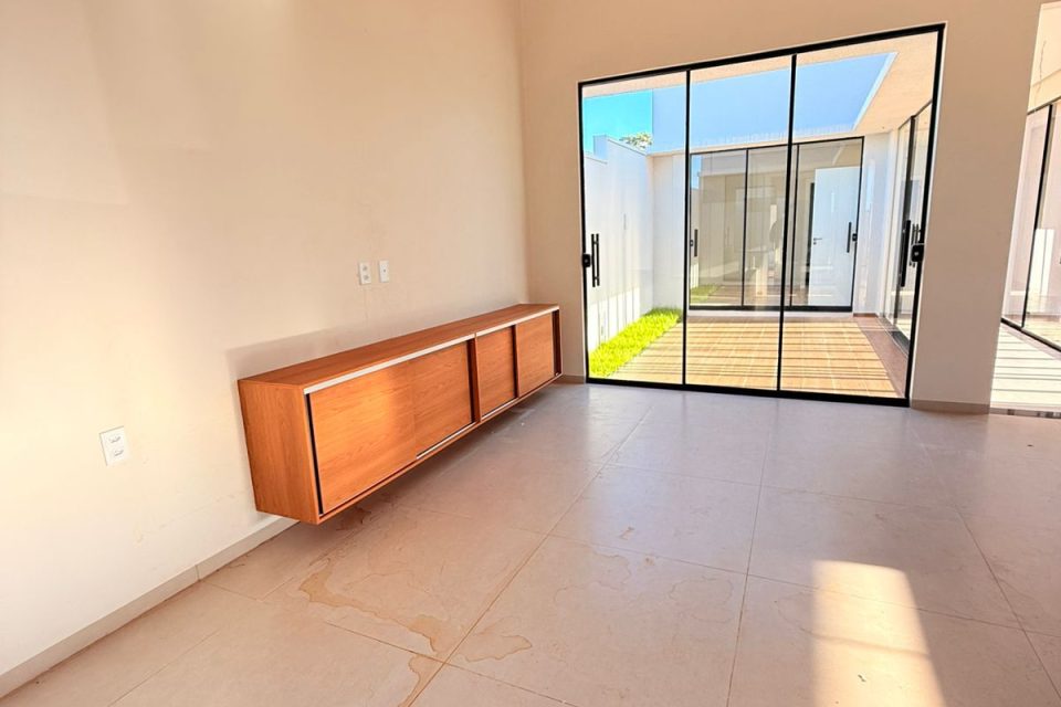 WhatsApp Image 2026-04-20 at 09.26.46 (2)