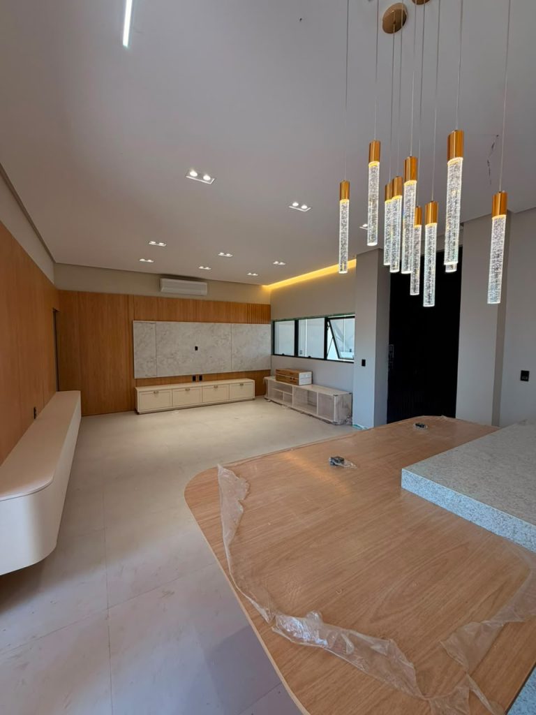 🏡 CASA DE ALTO PADRÃO À VENDA NO PRIME RIO – BALSAS/MA